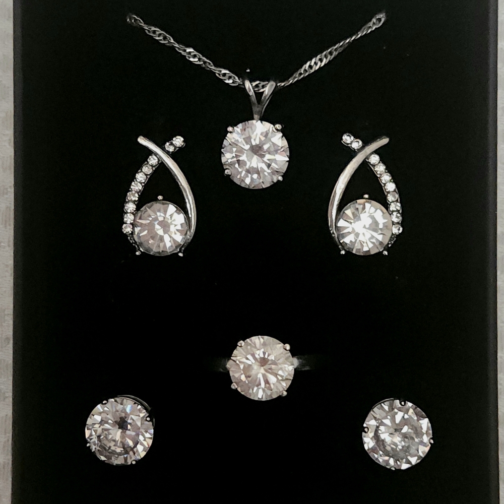 White Gold Plated Lab Diamond Pendant And Matching Jewelry Set